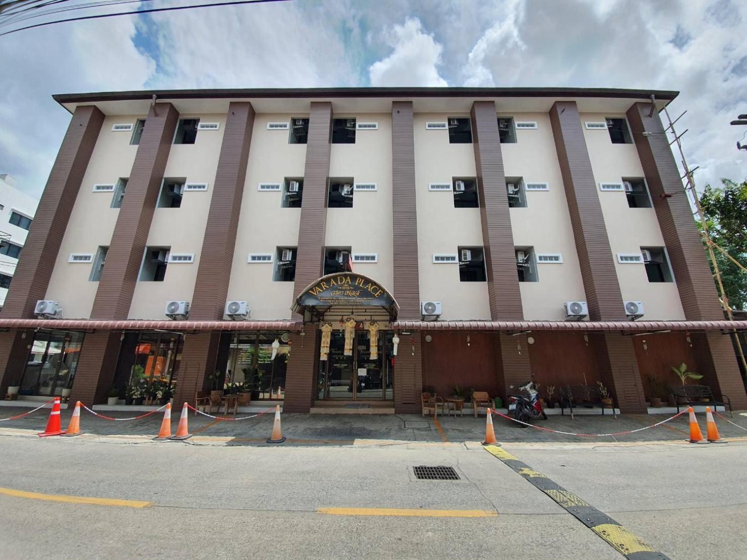 Varada Place Chiang Mai Ngoại thất bức ảnh